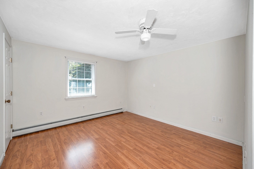 12 R Bayberry Lane Beverly, MA 01915 - Photo 18 of 41