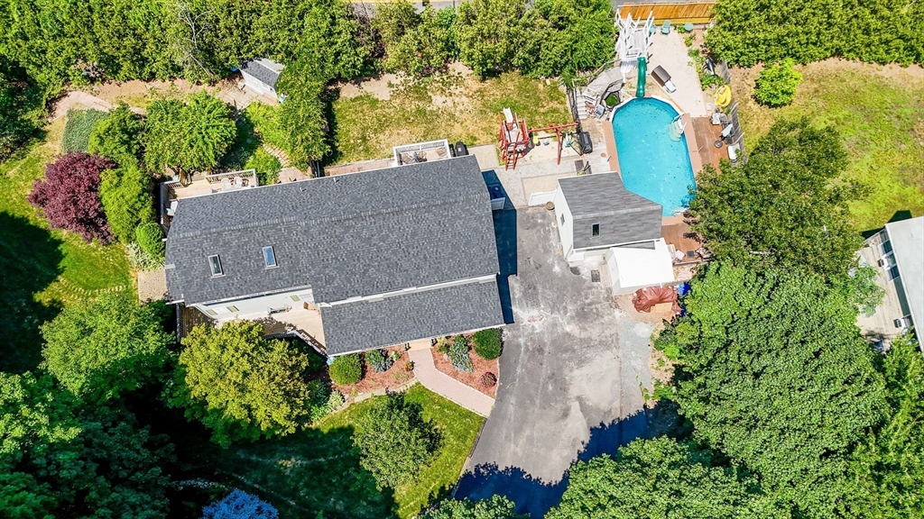 12 R Bayberry Lane Beverly, MA 01915 - Photo 2 of 41