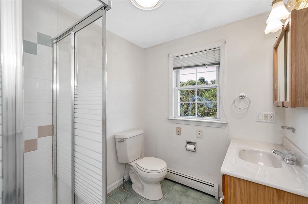 12 R Bayberry Lane Beverly, MA 01915 - Photo 22 of 41