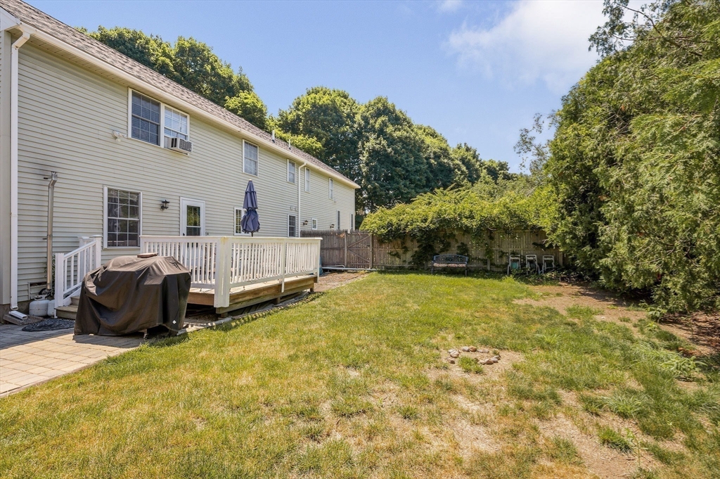 12 R Bayberry Lane Beverly, MA 01915 - Photo 29 of 41