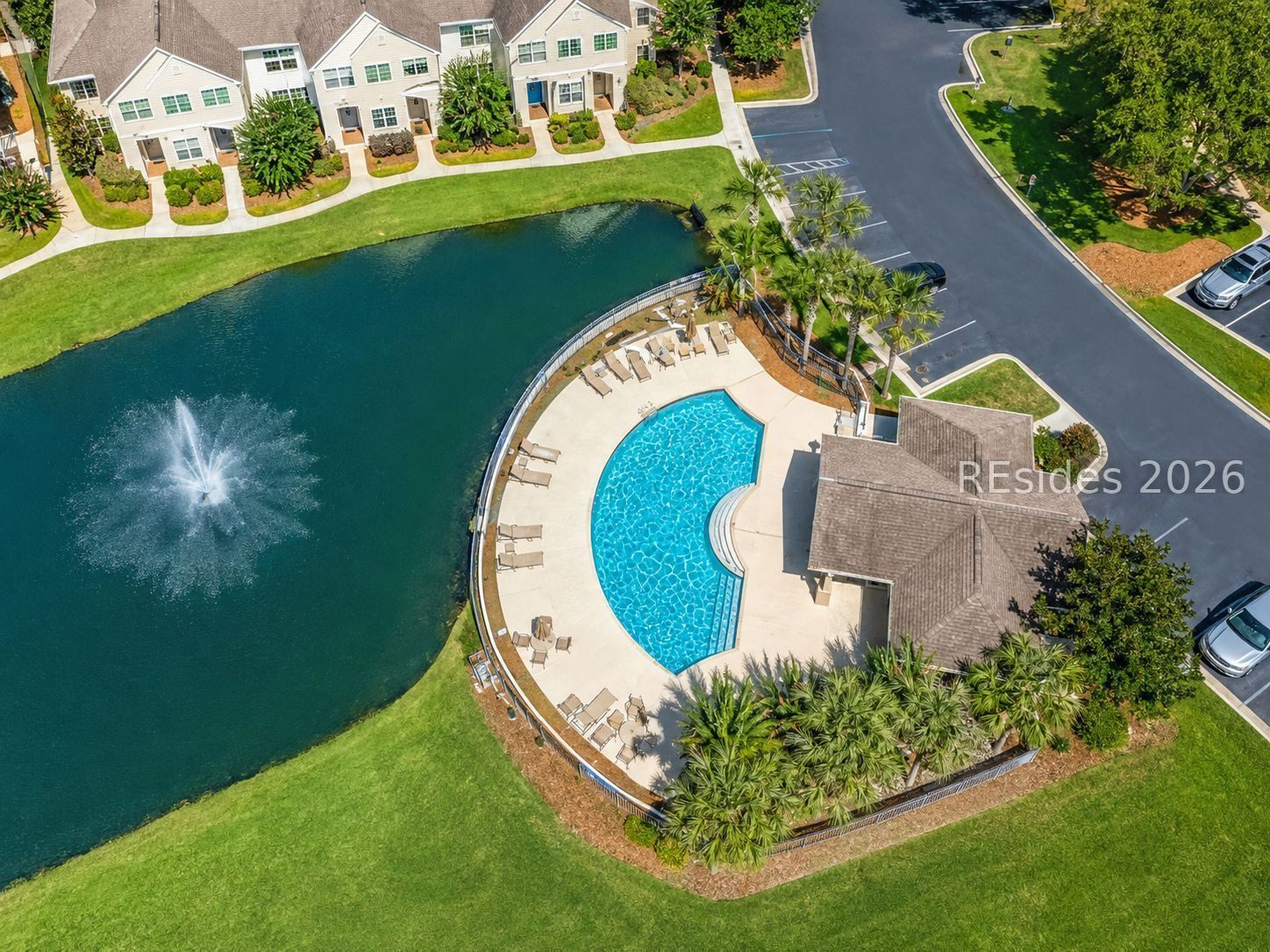 897 Fording Island Road, Unit 2707 Bluffton, SC 29910 - Photo 23 of 27 Aerial of Pool