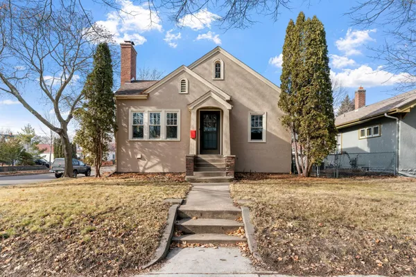 $2,795 | 2300 Northeast McKinley Street, Minneapolis, MN 55418