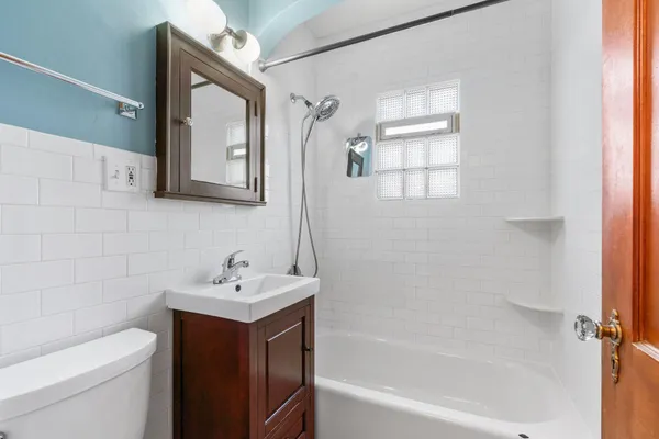 $2,795 | 2300 Northeast McKinley Street, Minneapolis, MN 55418
