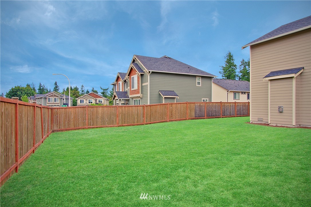 3617 Northeast 19th Street Renton, WA 98056 - Photo 18 of 20 Gallery Image 18