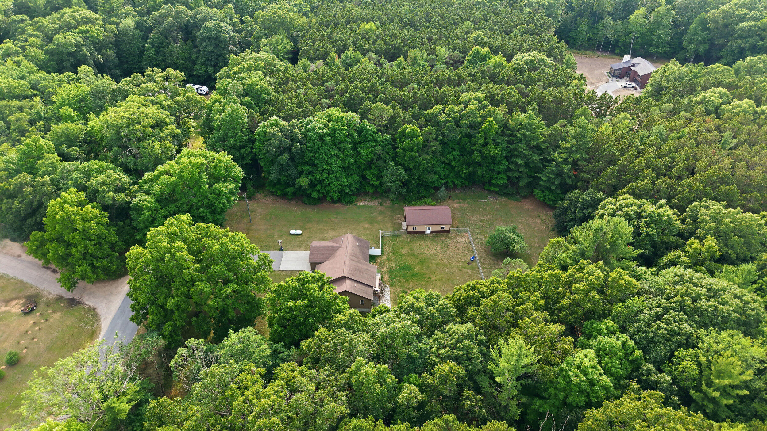 6024 Hancock Road Montague, MI 49437 - Photo 10 of 56 10_6024 hancock rd_016
