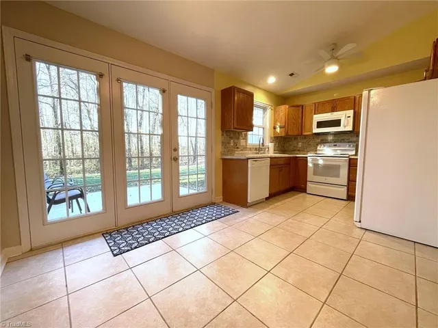 $239,500 | 3123 High Bridge Circle, Jamestown, NC 27282