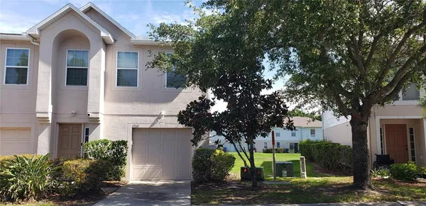 $2,400 | 4560 Ashburn Square Drive, Tampa, FL 33610