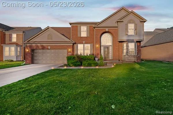 $524,999 | 33868 Monterra Lane, Sterling Heights, MI 48312