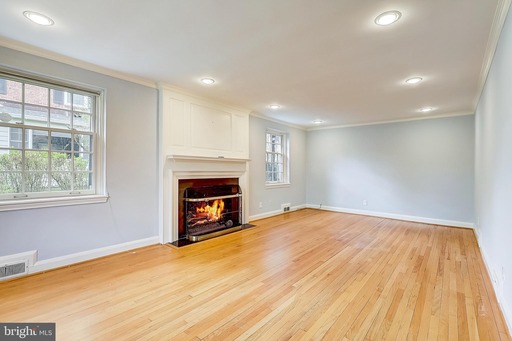 8 Tamworth Road Baltimore, MD 21210 - Photo 3 of 66