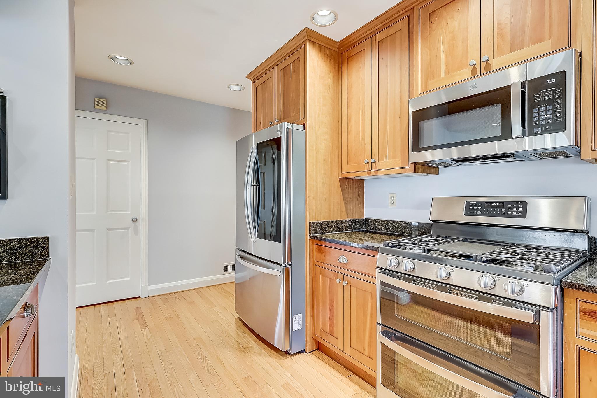 8 Tamworth Road Baltimore, MD 21210 - Photo 5 of 66