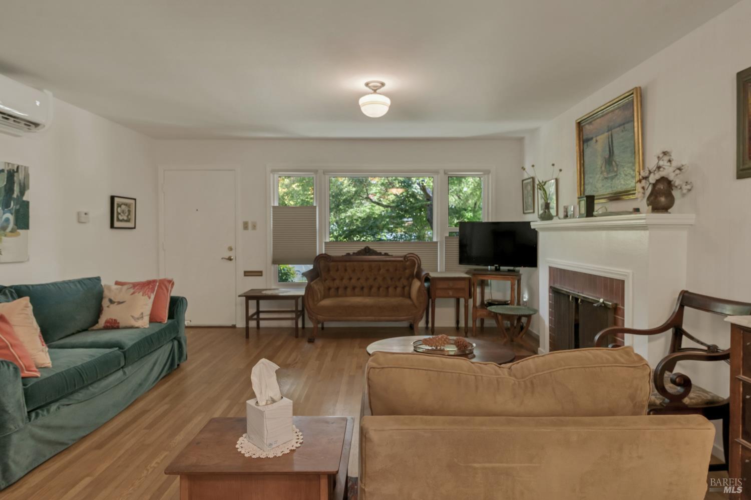 217 Shortt Road Santa Rosa, CA 95405 - Photo 14 of 22 Gallery Image 14