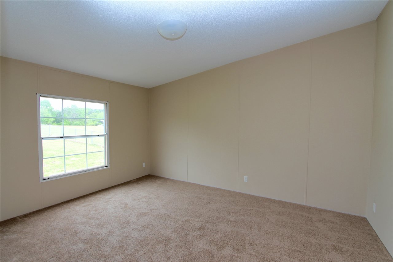 198 Babb Road Campobello, SC 29322 - Photo 18 of 20