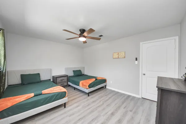 $350,000 | 1011 Whitestone Lane, Houston, TX 77073