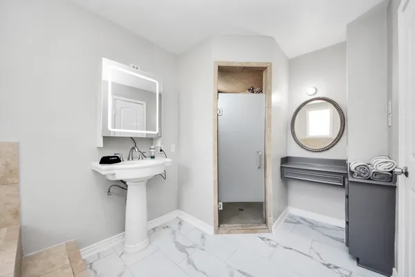 $350,000 | 1011 Whitestone Lane, Houston, TX 77073