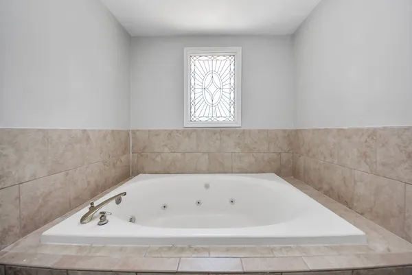 $350,000 | 1011 Whitestone Lane, Houston, TX 77073
