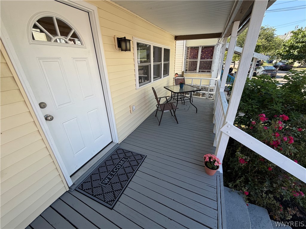 76 Bush Street Buffalo, NY 14207 - Photo 3 of 47