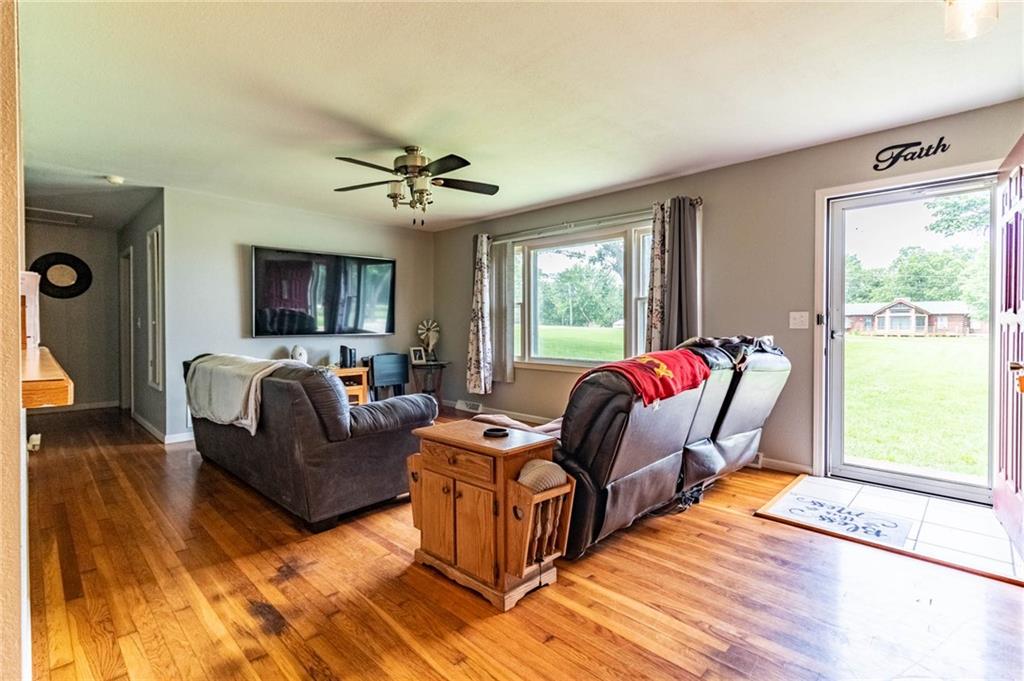 237 Northwest 21 Road Warrensburg, MO 64093 - Photo 10 of 25