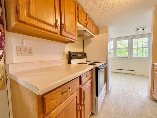 $1,850 | 17 Warren Road, Wolcott, CT 06716