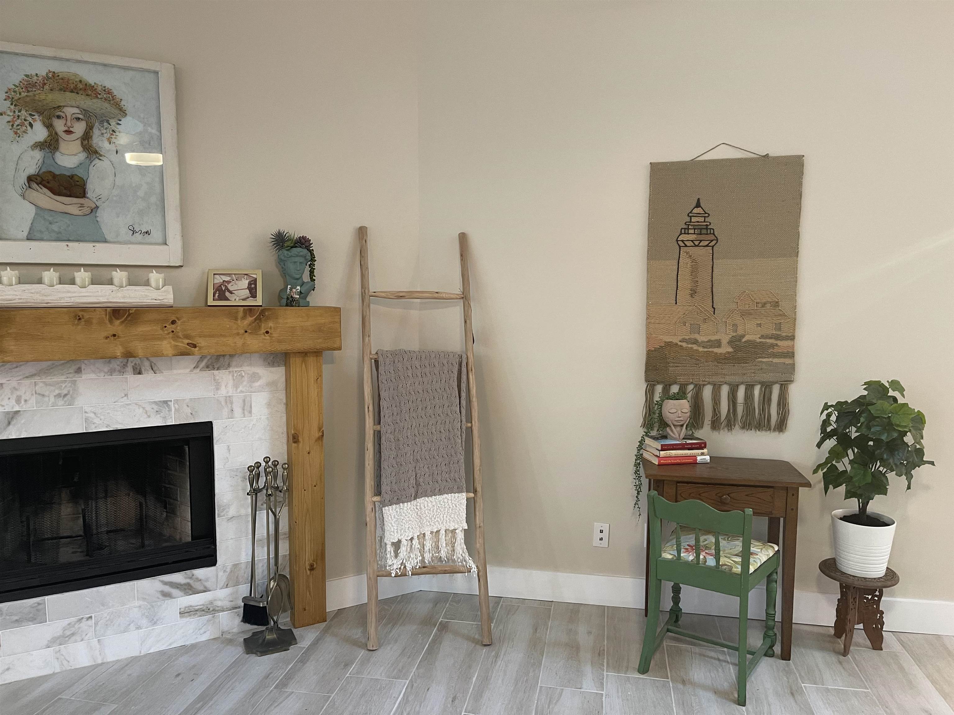 147 Swallow Road St. Augustine, FL 32086 - Photo 13 of 26 a living room with furniture and a fireplace