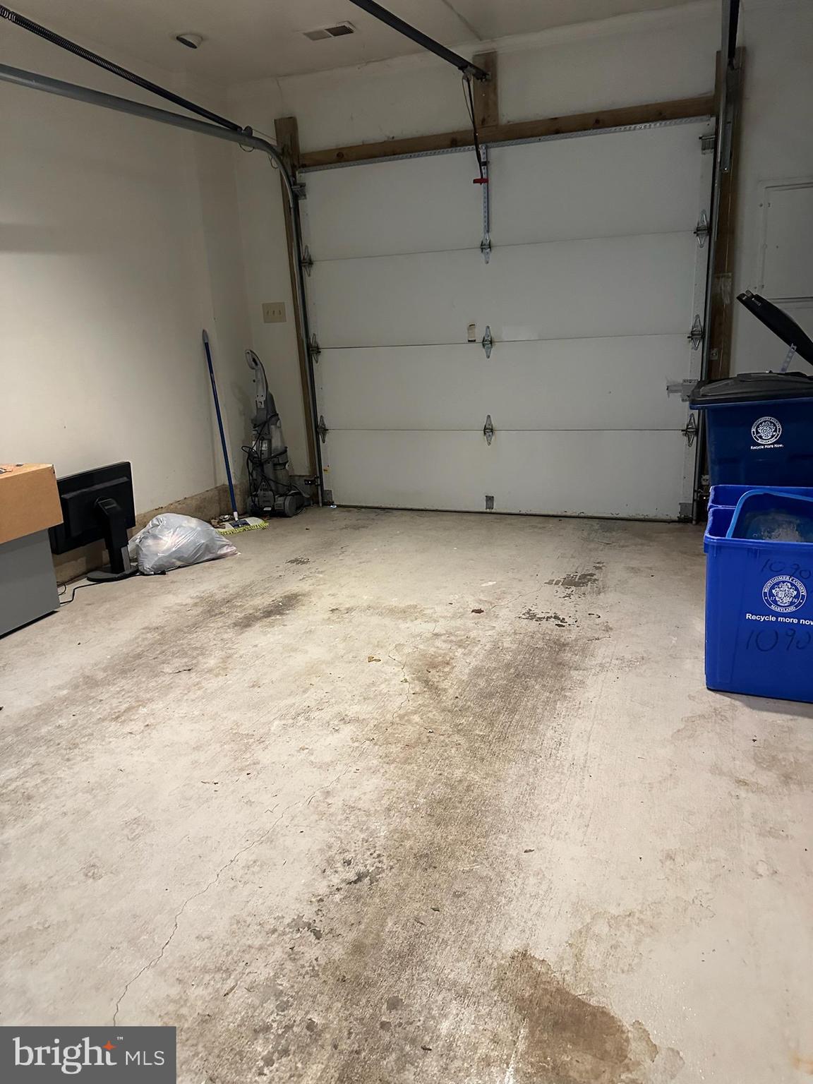 10904 Pebble Run Drive Silver Spring, MD 20902 - Photo 24 of 34 XTRA ROOMY GARAGE