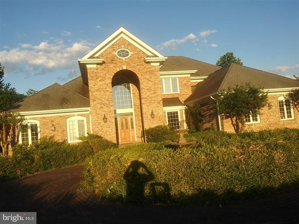 4341 High Ridge Road Haymarket, VA 20169 - Photo 2 of 34