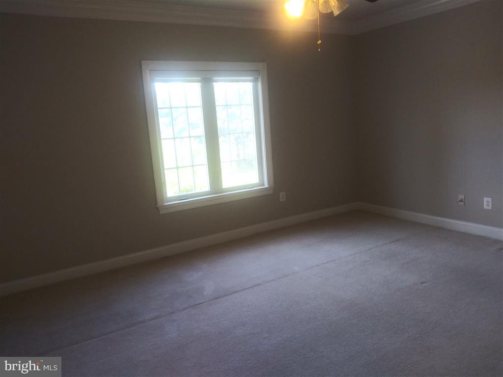 4341 High Ridge Road Haymarket, VA 20169 - Photo 16 of 34