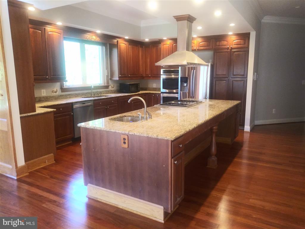 4341 High Ridge Road Haymarket, VA 20169 - Photo 7 of 34