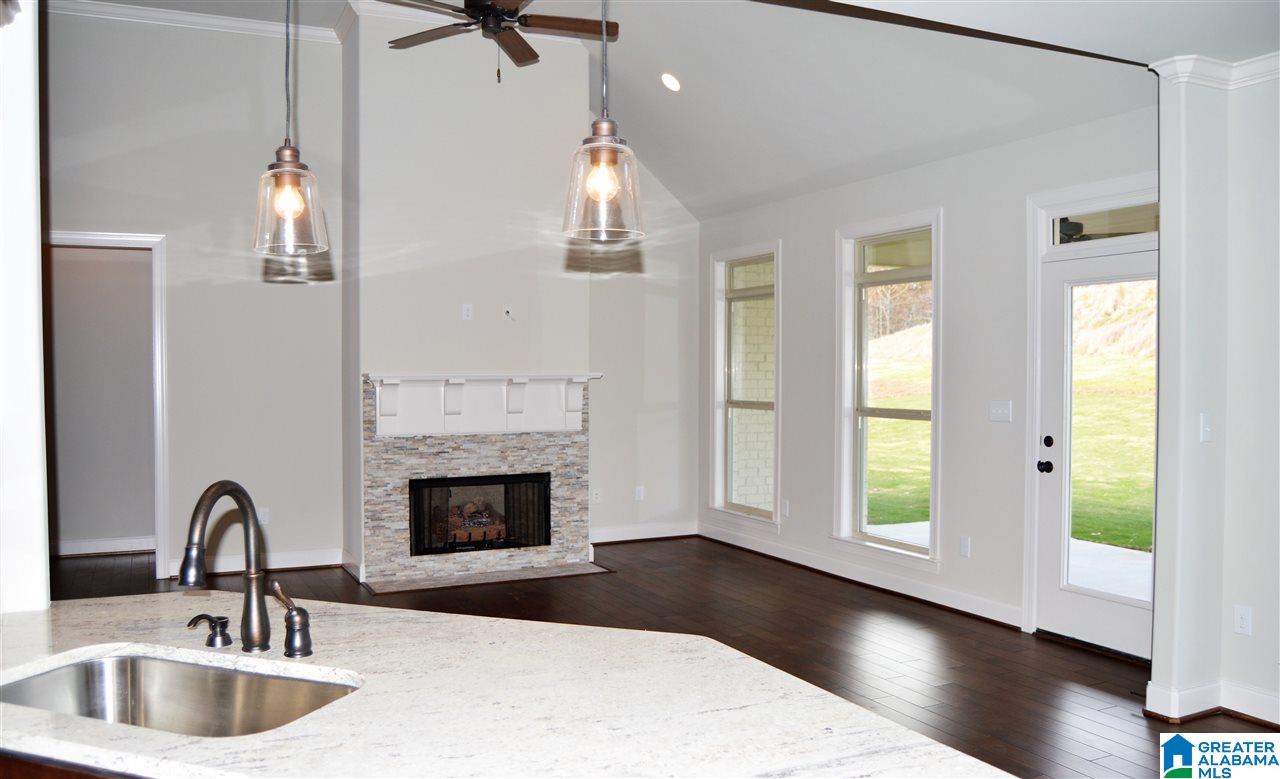 334 Strathaven Circle Pelham, AL 35124 - Photo 9 of 28