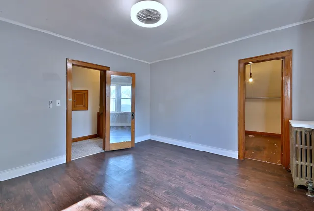 $425,000 | 245 South Addison Street, Bensenville, IL 60106