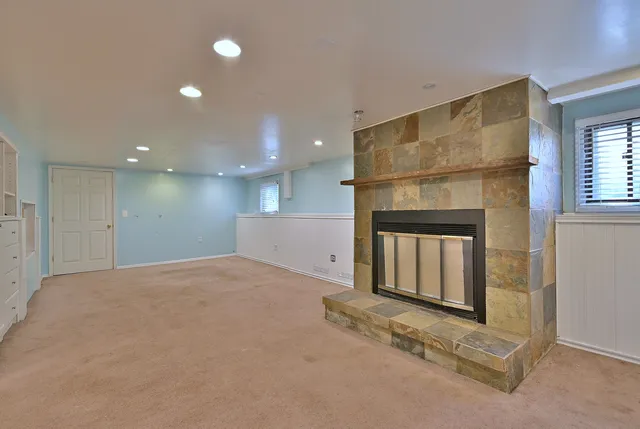 $425,000 | 245 South Addison Street, Bensenville, IL 60106