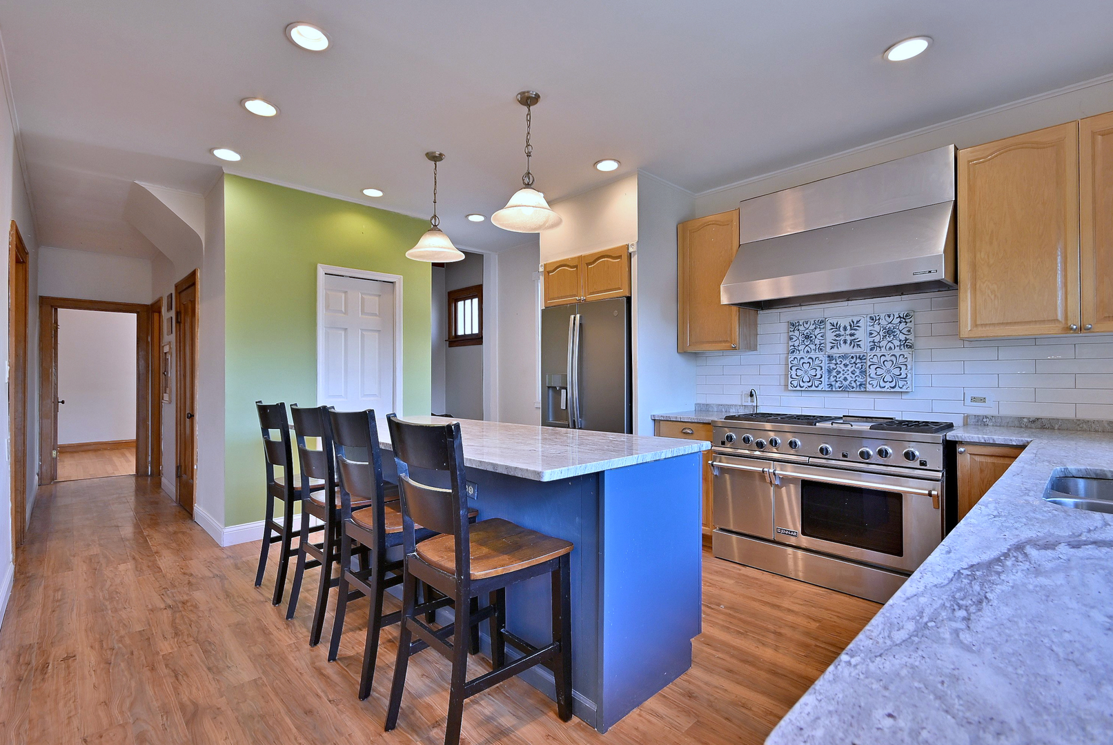 245 South Addison Street Bensenville, IL 60106 - Photo 7 of 31