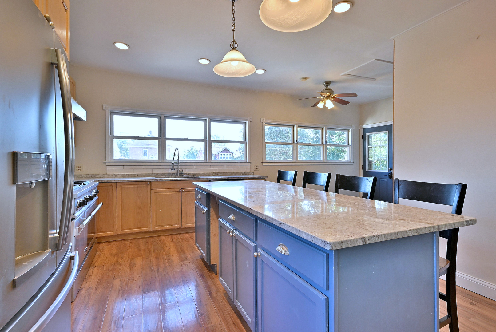 245 South Addison Street Bensenville, IL 60106 - Photo 8 of 31