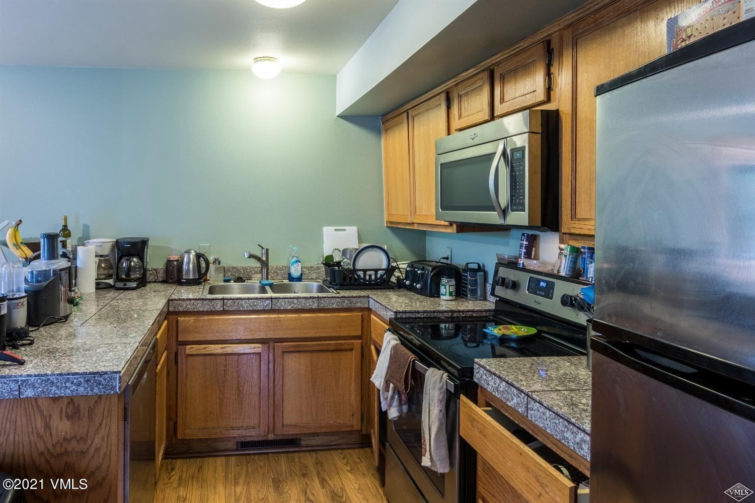 2530 Old Trail Road, Unit 4 Avon, CO 81620 - Photo 4 of 6 20200425051923069718000000-o