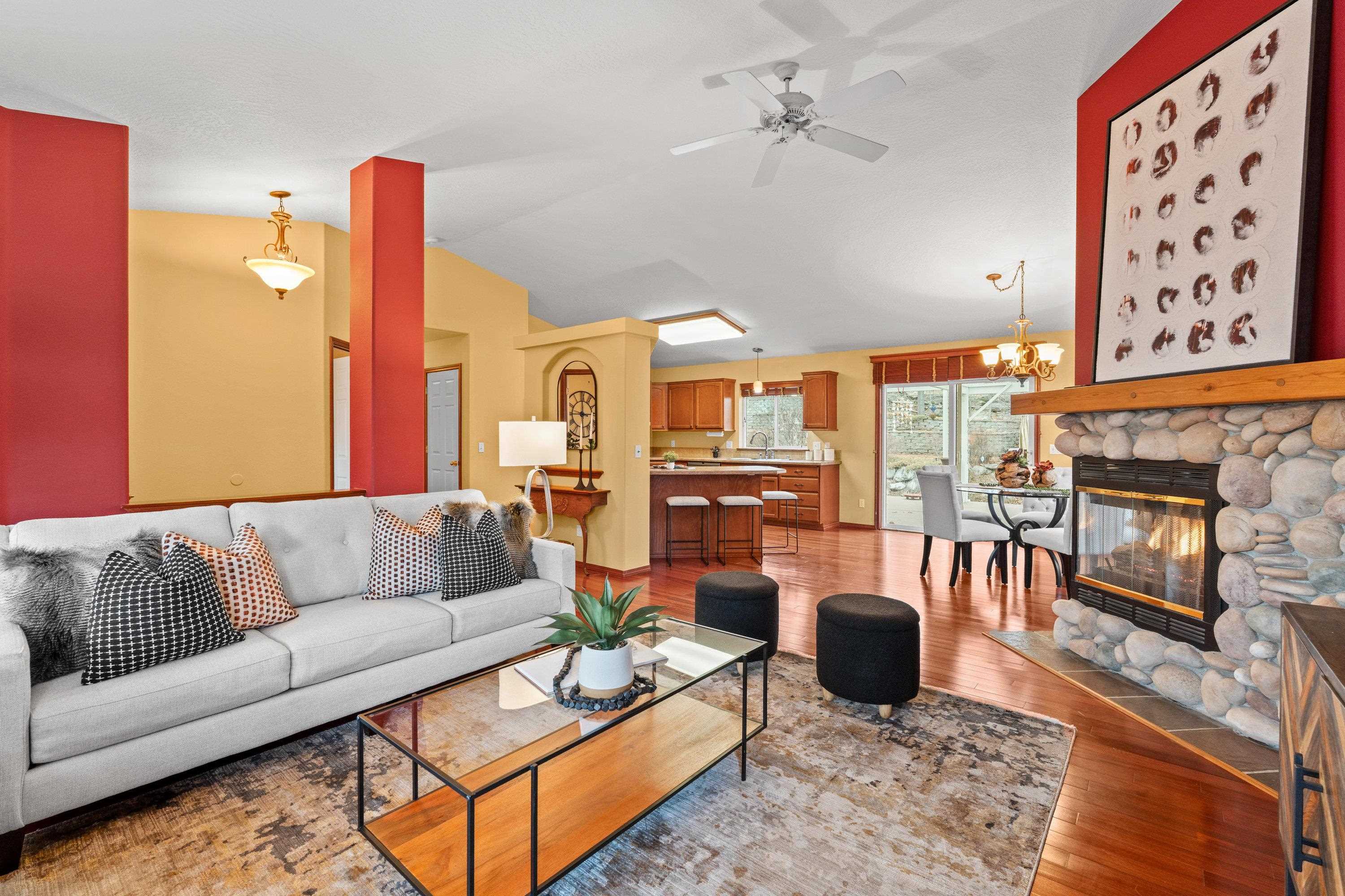 8915 East Parkside Lane Spokane, WA 99217 - Photo 13 of 46