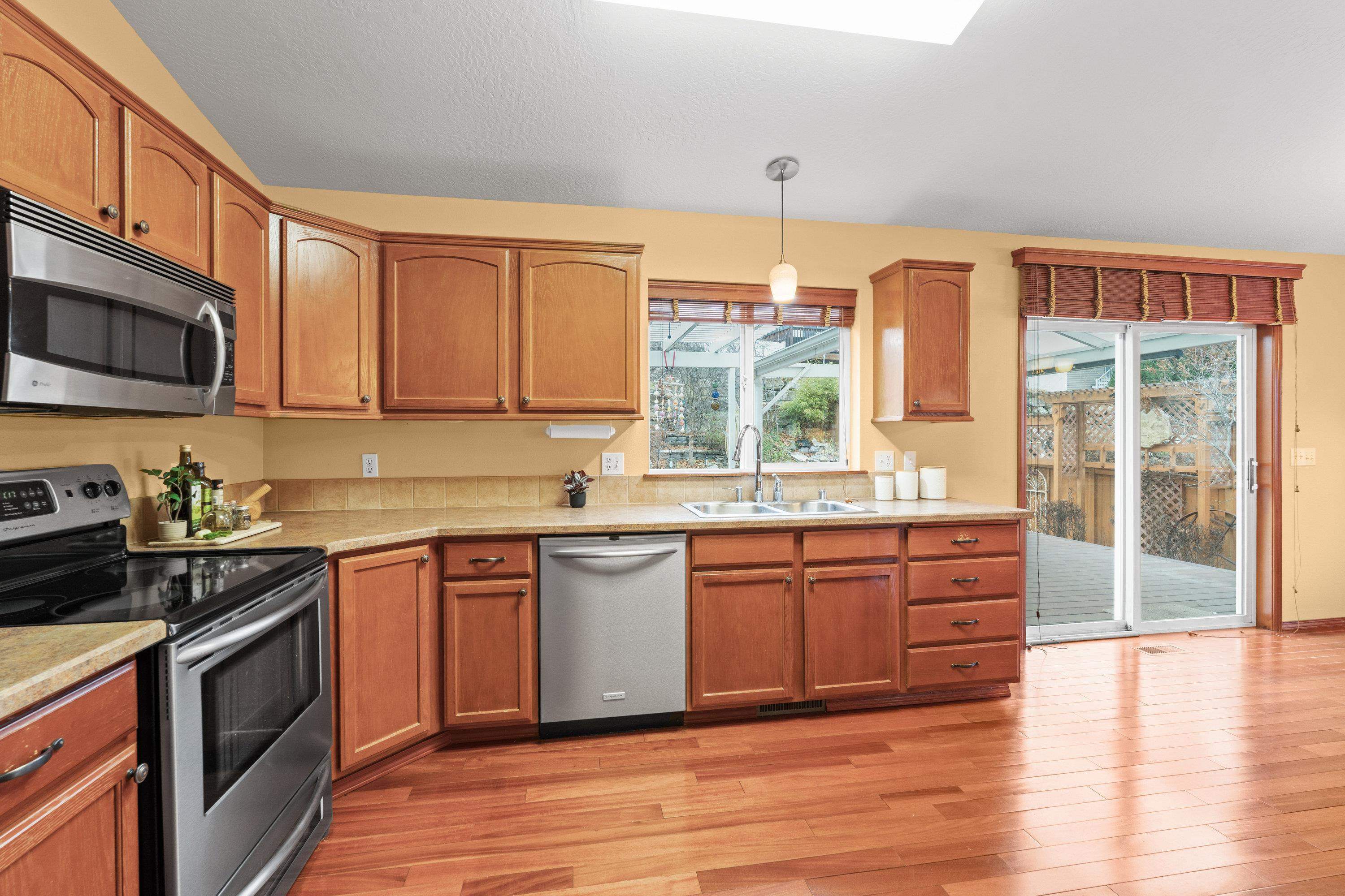 8915 East Parkside Lane Spokane, WA 99217 - Photo 21 of 46