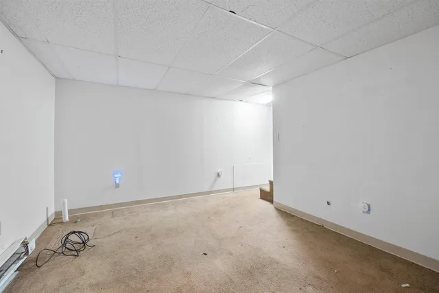 $449,900 | 9 A Sunshine Drive, Unit A, Hudson, NH 03051