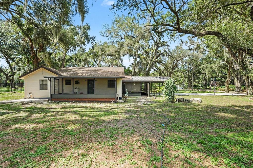 231 Duke Simms Road Brandon, FL 33511 - Photo 4 of 35