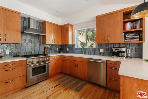 $1,950,000 | Undisclosed Address, Topanga, CA 90290