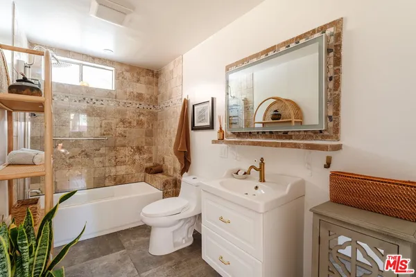 $1,950,000 | Undisclosed Address, Topanga, CA 90290