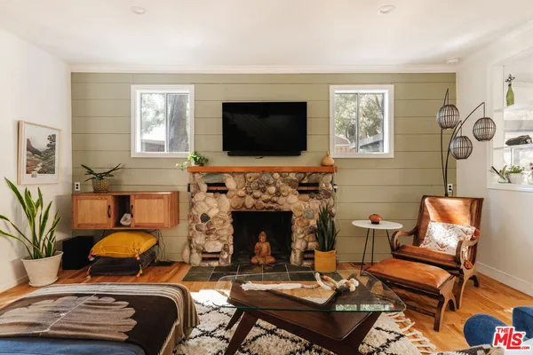 $1,950,000 | Undisclosed Address, Topanga, CA 90290