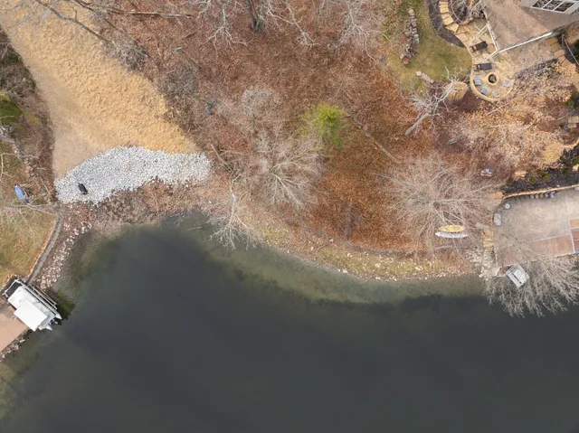 $299,900 | 1888 Aqua Vista Drive, Lawrenceburg, IN 47025