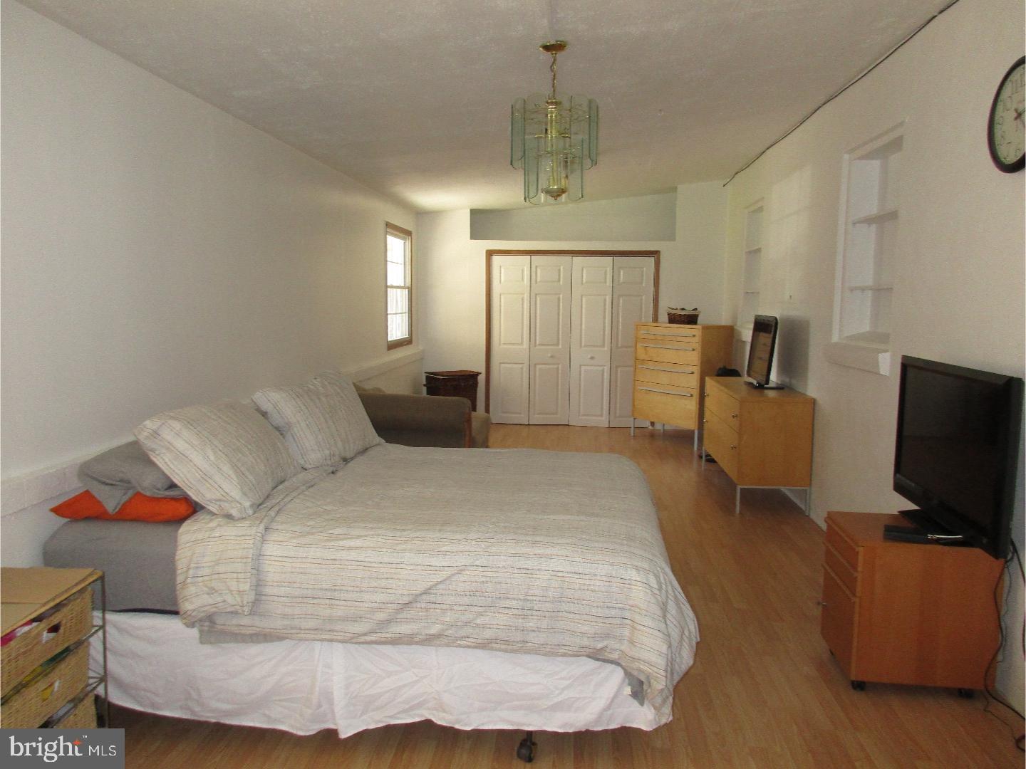 225 Exeter Street Reading, PA 19601 - Photo 10 of 17 Gallery Image 10