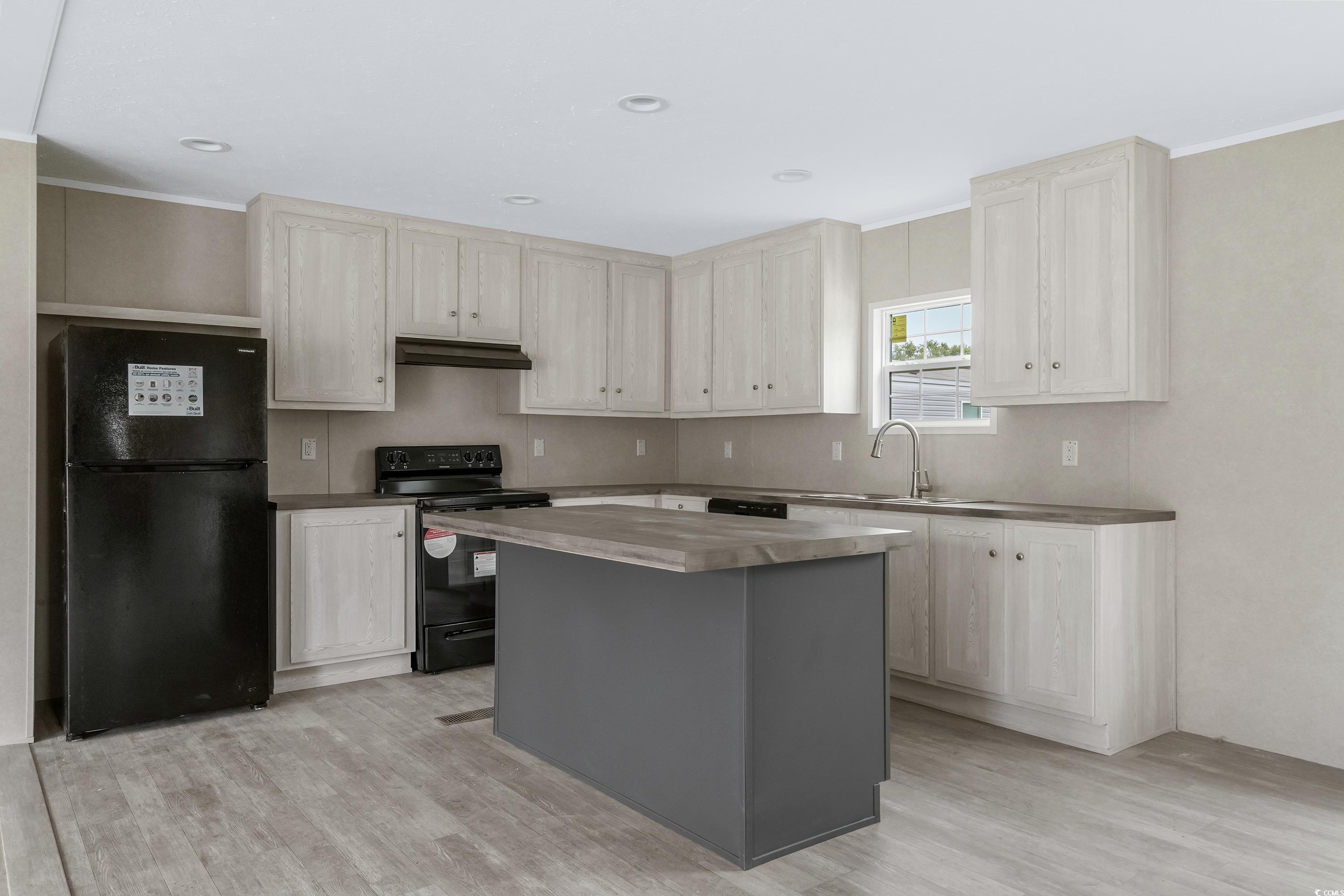 2819 Gobblers Run Conway, SC 29527 - Photo 3 of 32