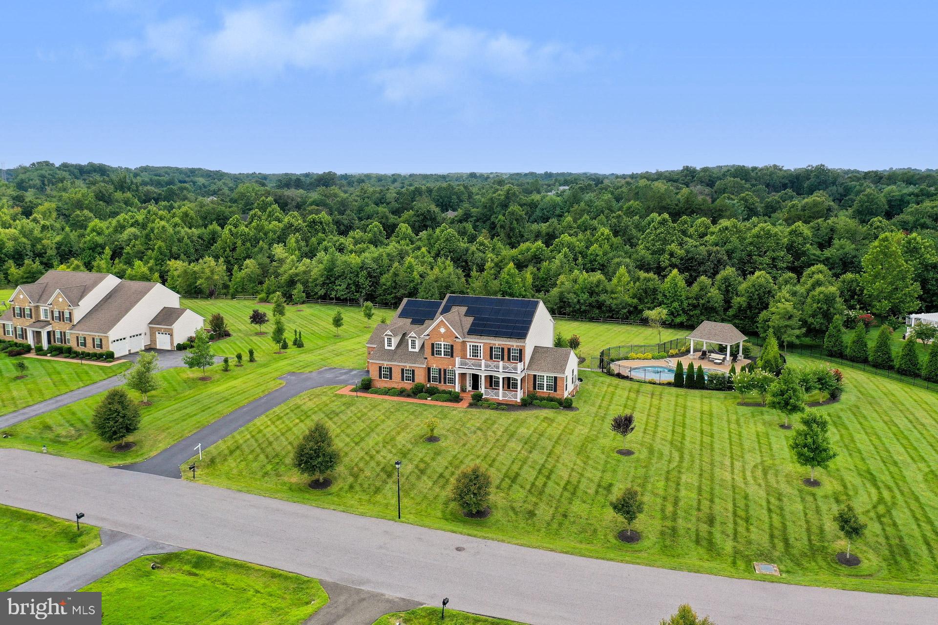 13007 Winding Creek Road Bowie, MD 20721 - Photo 5 of 72 Gallery Image 5