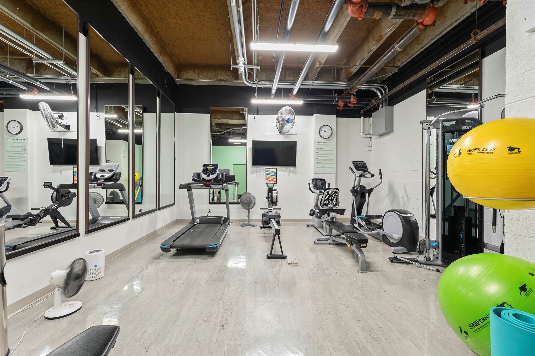 5000 Montrose Boulevard, Unit 16B Houston, TX 77006 - Photo 27 of 35