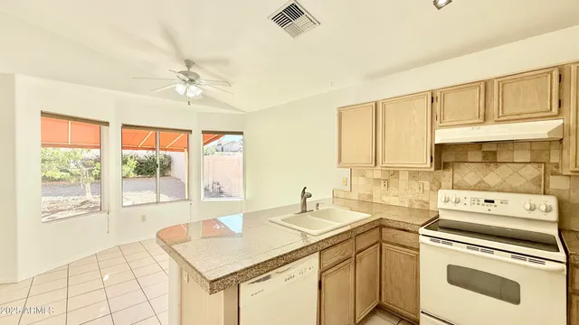 $1,999 | 413 North Flint Street, Gilbert, AZ 85234