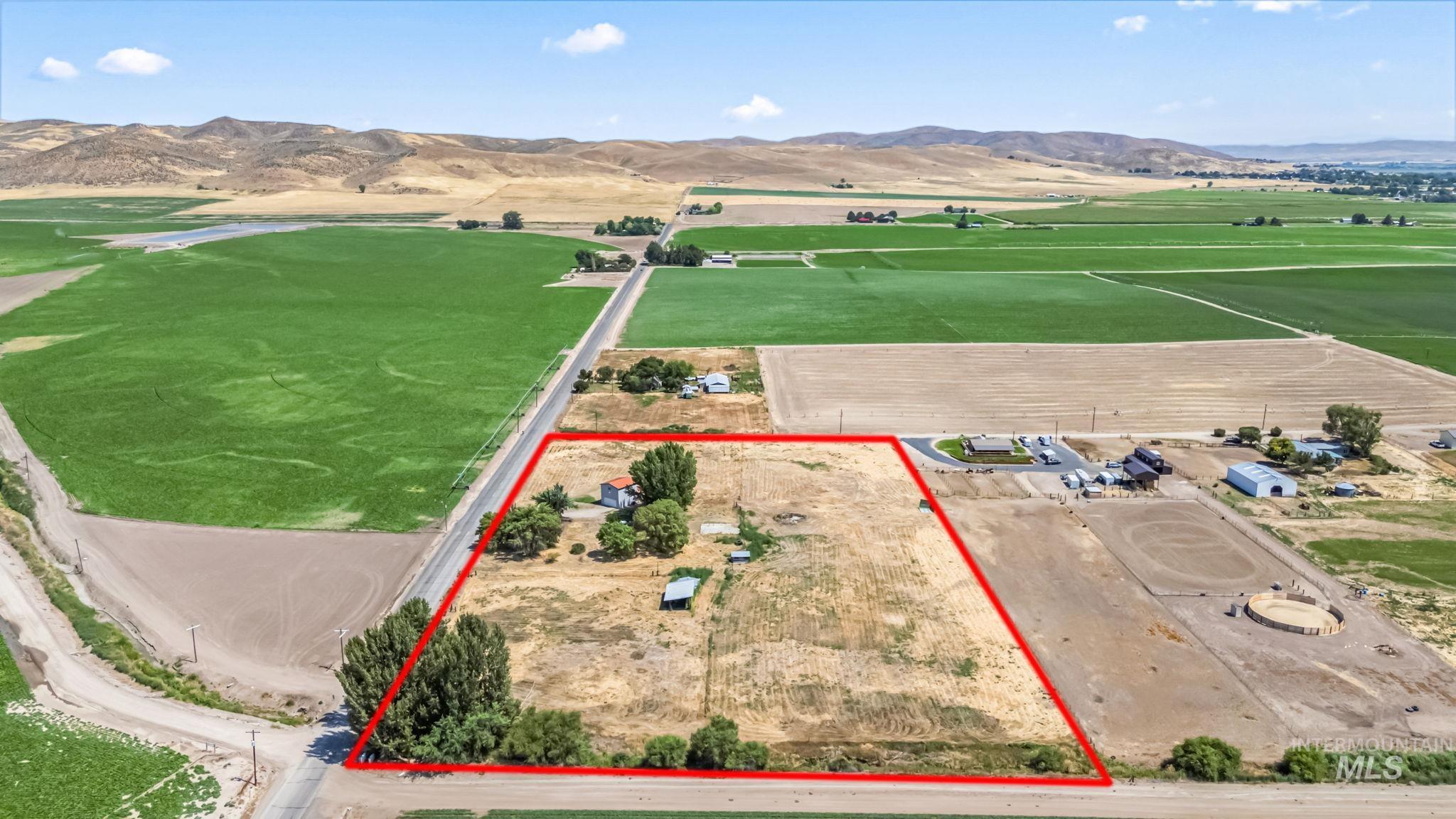1117 Olds Ferry Road Weiser, ID 83672 - Photo 10 of 36