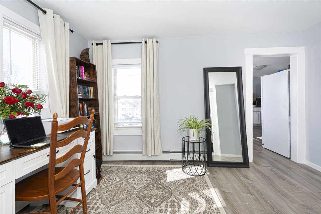 21 Orient Street Worcester, MA 01604 - Photo 14 of 29