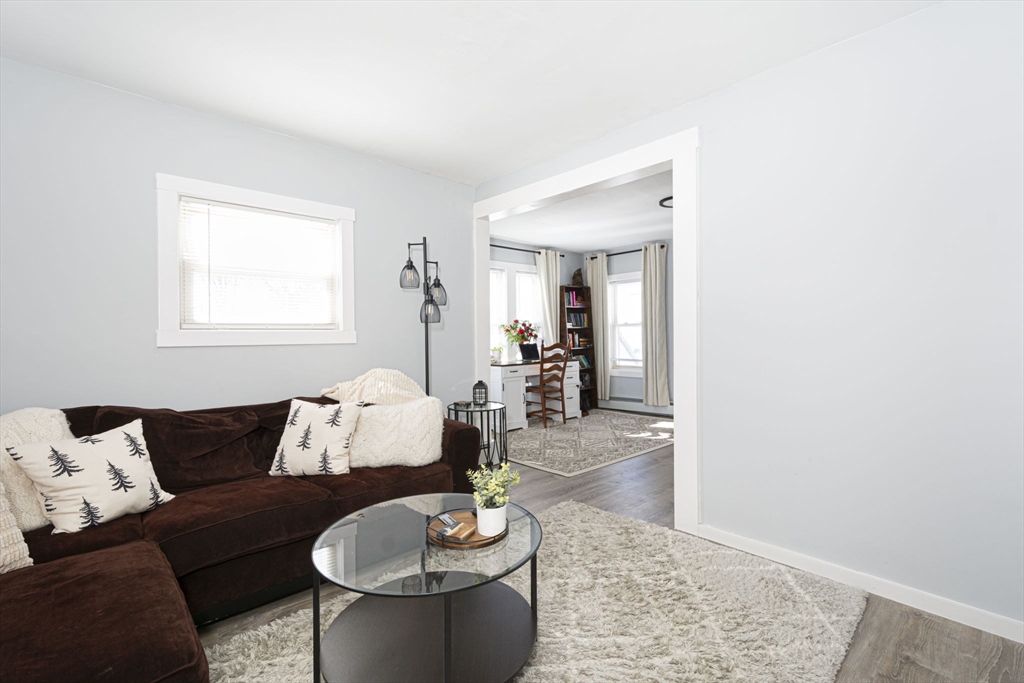 21 Orient Street Worcester, MA 01604 - Photo 16 of 29