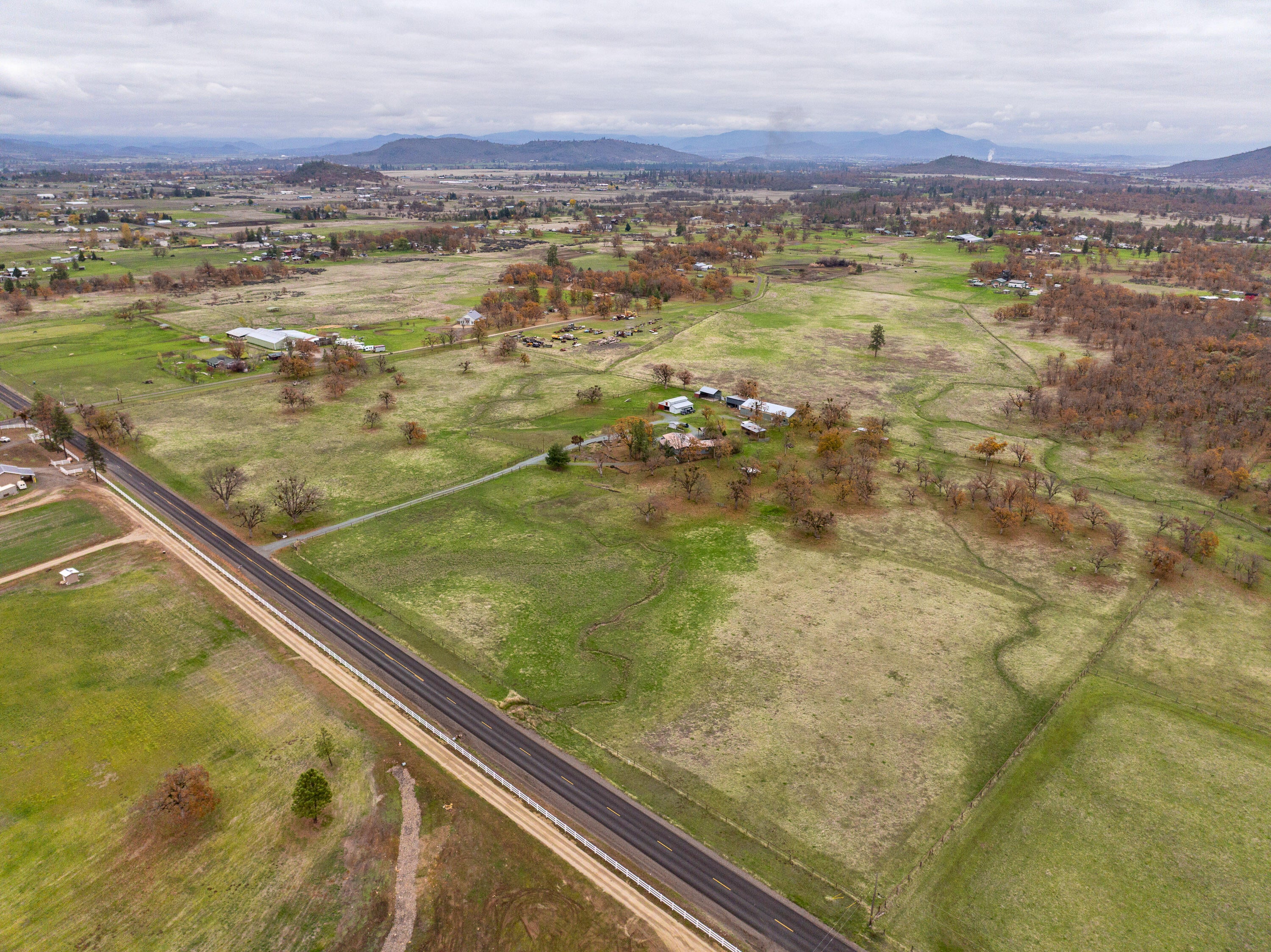 5209 Beagle Road White City, OR 97503 - Photo 42 of 48 5209BeagleRd-052